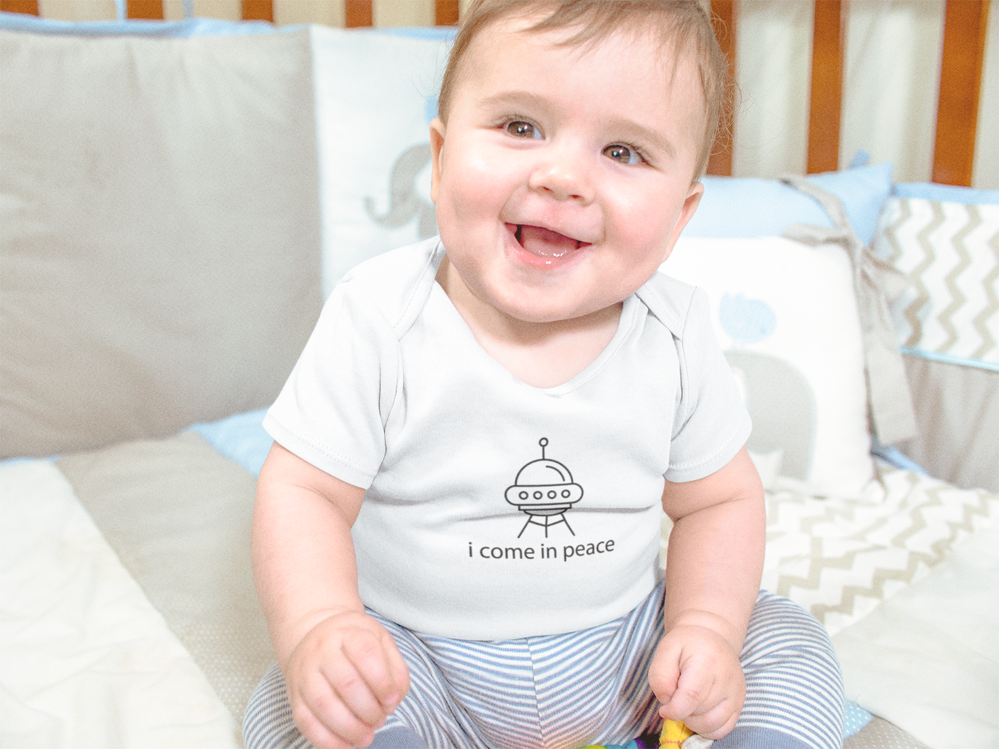 i come in peace... Organic Short Sleeve Onesie